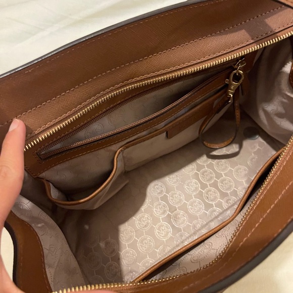 Good condition bag - Picture 2 of 2